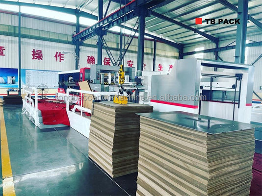 Máquina de corte automático de caja de alimentación a presión