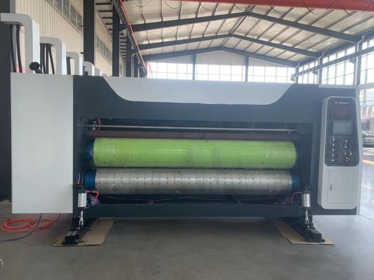 Máquina de corte de piezas de cartón de impresión de cuatro colores totalmente automática