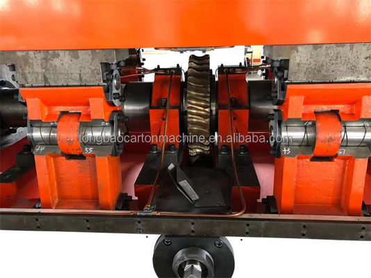 Máquina automática de crecimiento y de corte de matriz para la fabricación de cartón corrugado