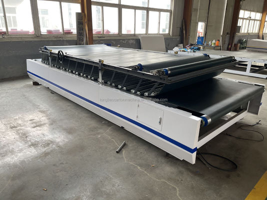 60 m/min Máquina semiautomática de laminado de tablero de flauta de cara única para la laminación