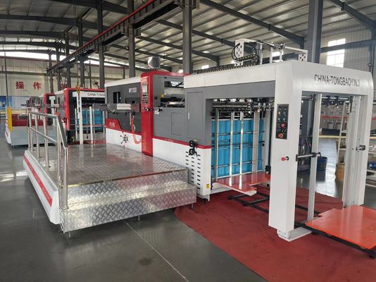 Aplicaciones versátiles Máquina automática de corte y creado de lecho plano de alta velocidad