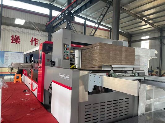 Máquina avanzada automática de recubrimiento y corte a presión con desmontaje a un precio asequible
