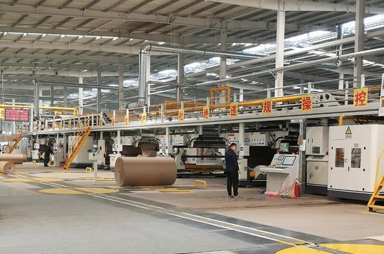 Línea de producción de cartón corrugado de cinco capas TB-300-2500-II computarizada para cajas
