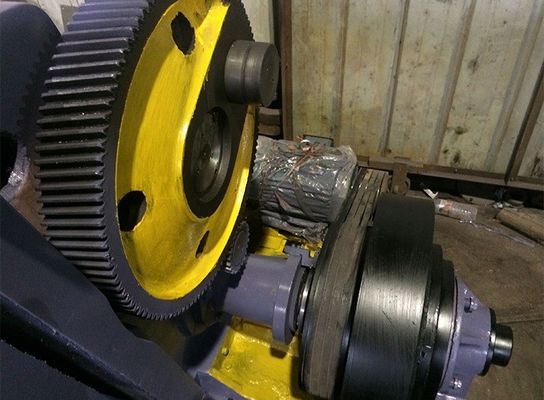 Máquina semiautomática de corte por die plataforma plana para una producción suave y precisa