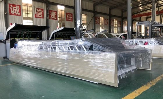 Máquina de laminación de flauta automática completa BZJ-1600 para laminación de flauta de litho de alta velocidad