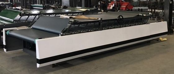 Máquina laminadora automática de flauta de 400 mm versátil para diversas aplicaciones