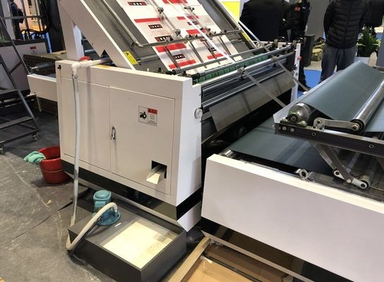 Máquina laminadora automática de flauta de 400 mm versátil para diversas aplicaciones