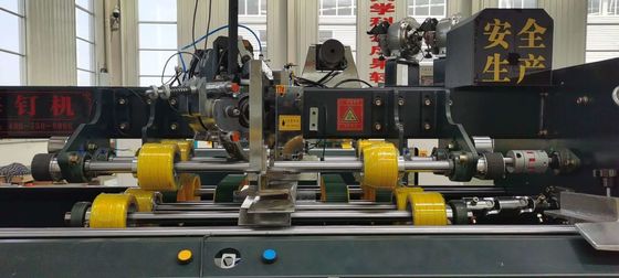 Máquina de costura semiautomática de doble pieza de alta velocidad para grabar cajas de papel corrugado