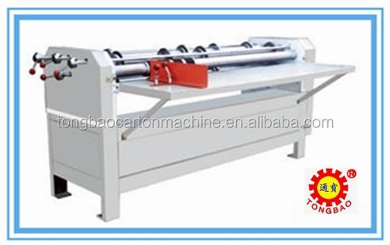 Performance de la máquina de corte de cartón ondulado semiautomático y de corte de puntero