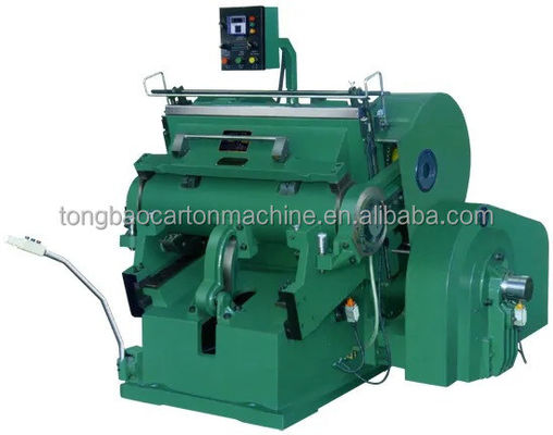 Cortador semi-automático de presión para cajas de cartón corrugado