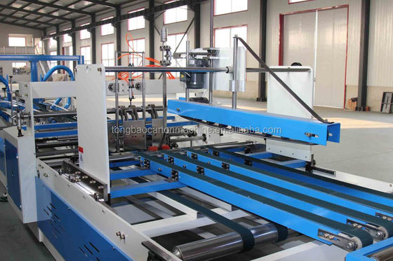 Máquina automática de cartón de carpeta y pegamento de 380V para una producción suave