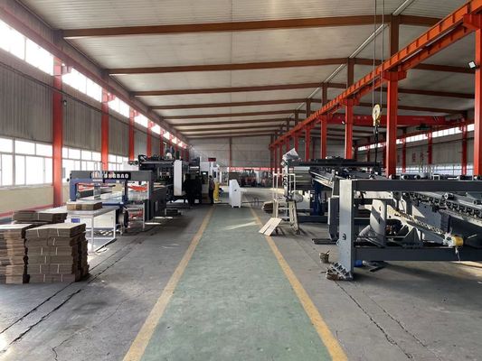 Máquina de inserción de rejilla automática completa de grado automático para el ensamblaje de particiones sin costuras