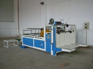 Gluer plegable de cartón semiautomático para el montaje de cajas de cartón y soluciones de embalaje