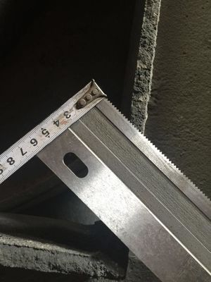 Función de las ranuras y el corte Manual Cuatro cuchillos máquina de corte de esquina para la industria