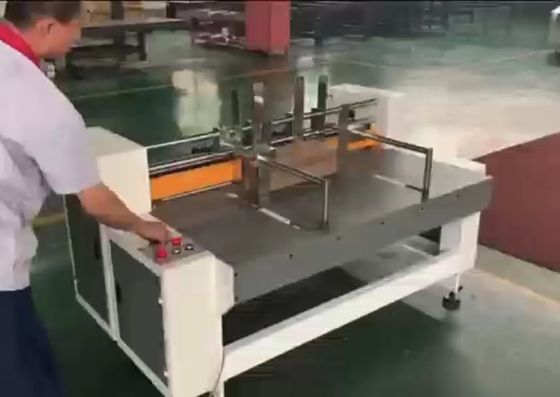 Máquina para la fabricación de placas onduladas semiautomática